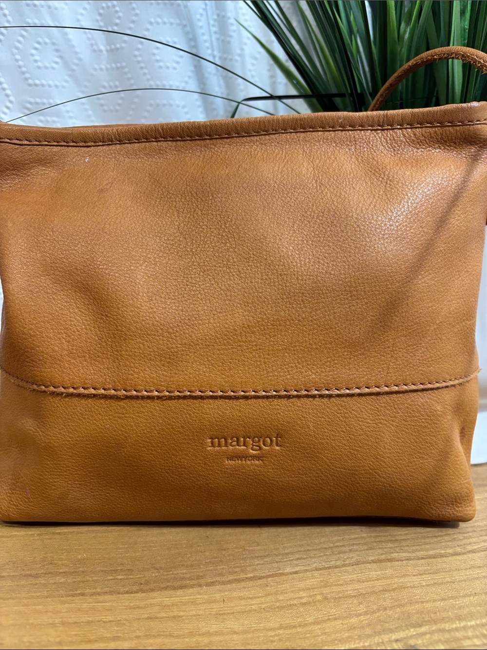 Margot New York Derby crossbody bag in soft leather cognac color - Picture 2 of 10
